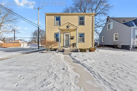 14996 Paris Street Allen Park City MI 48101