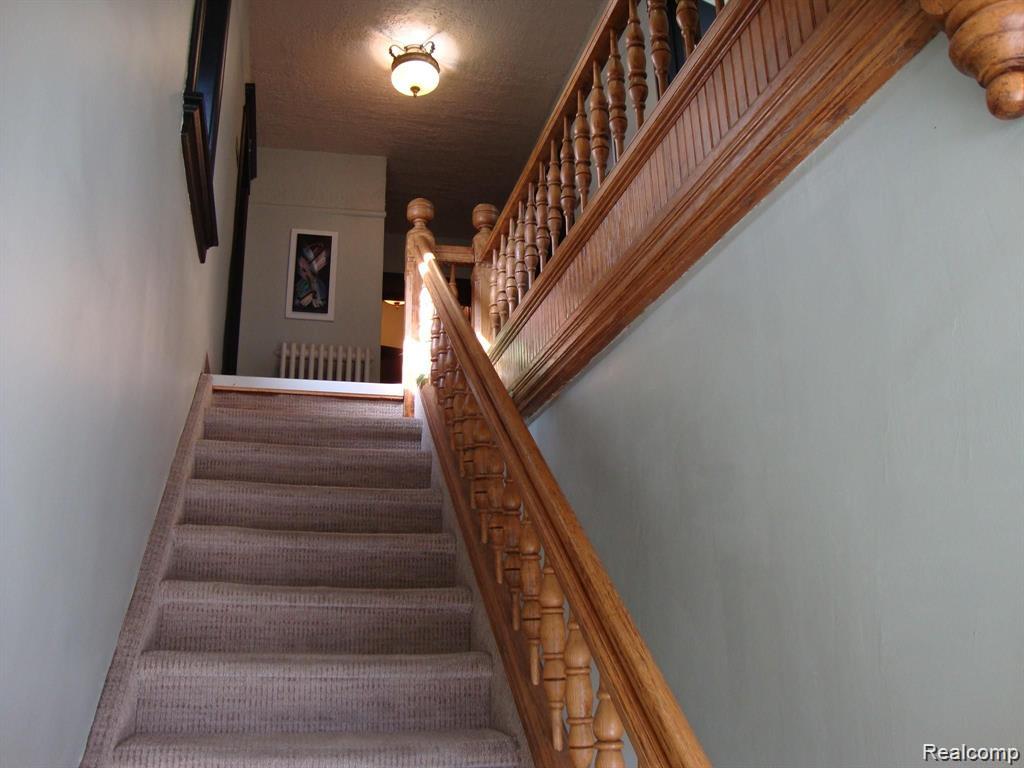 113 E UNIVERSITY Drive Suite 4