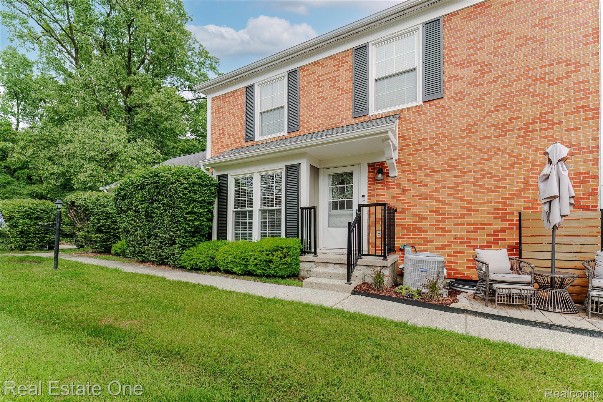 1106 Kings Cove Drive 355