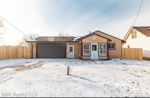 35342 Lake Drive Brownstown Charter Township MI 48173