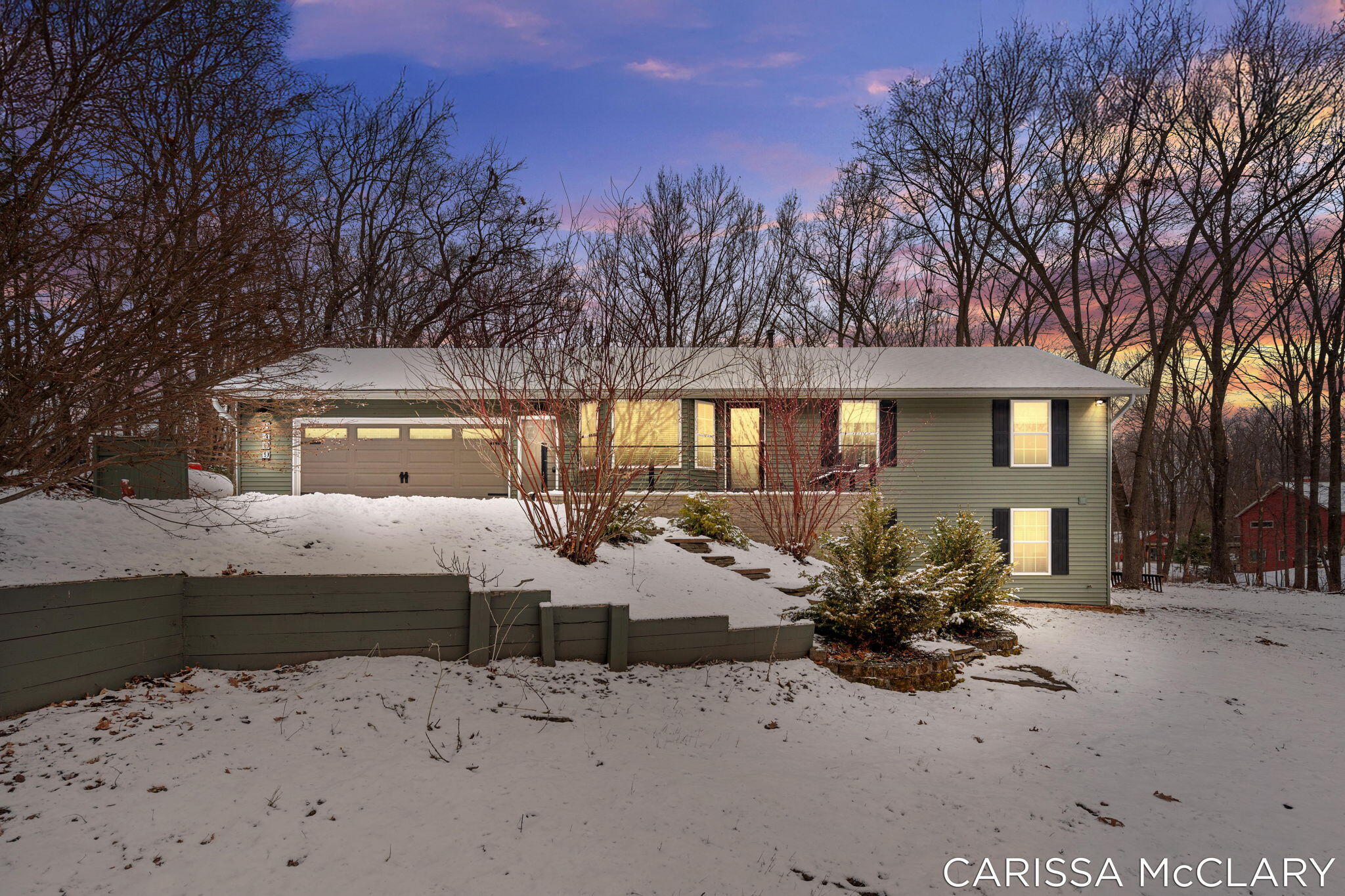 8409 Squires Street NE