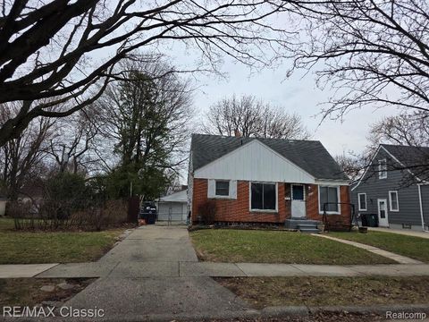 2124 Harwood Avenue Royal Oak Charter Township MI 48067