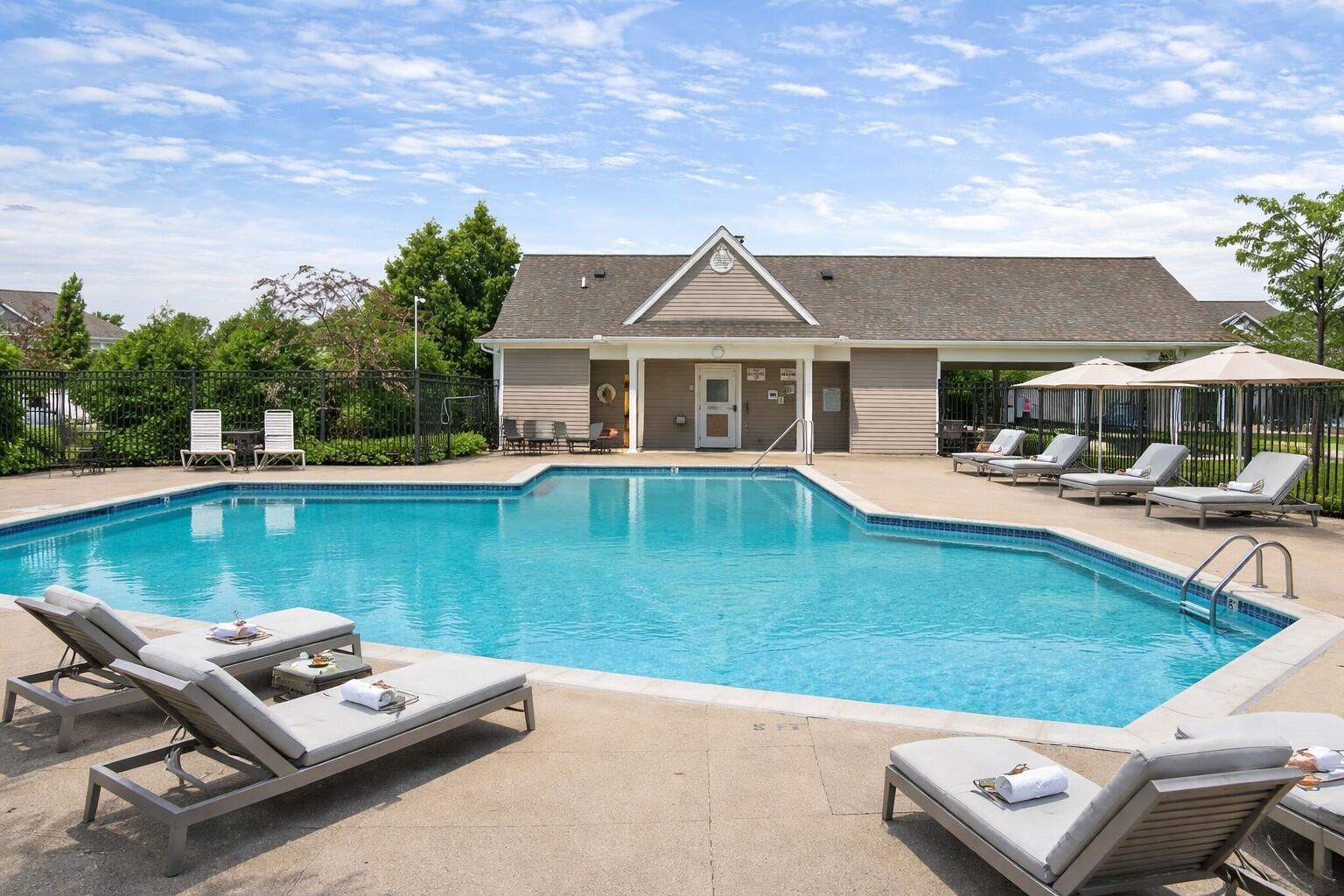 1295 Millbrook Trail