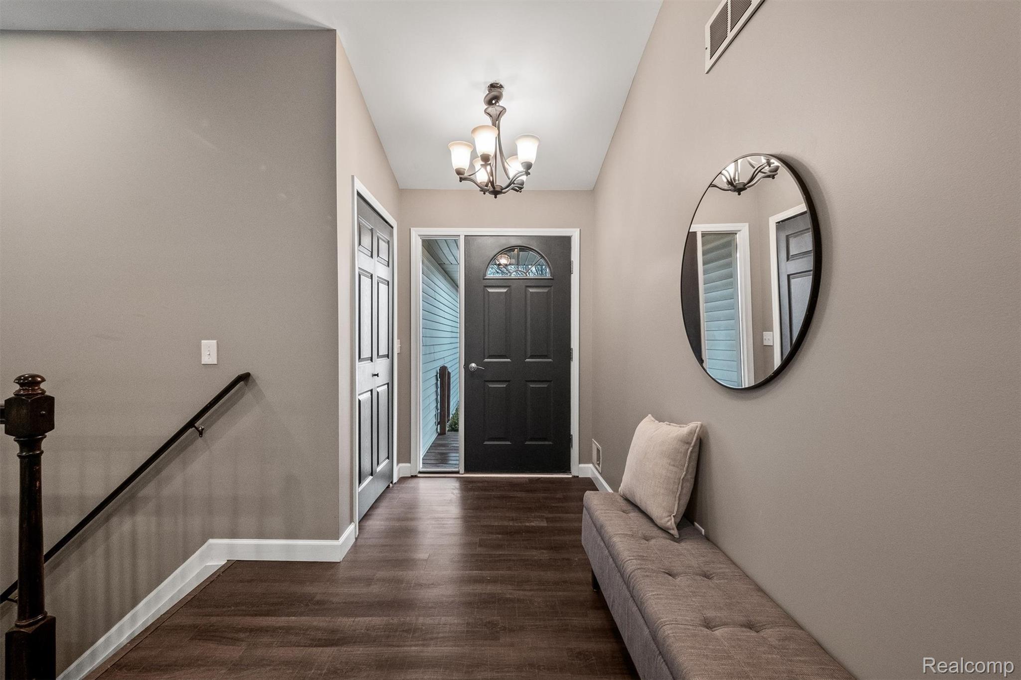 920 W Davison Lake Road