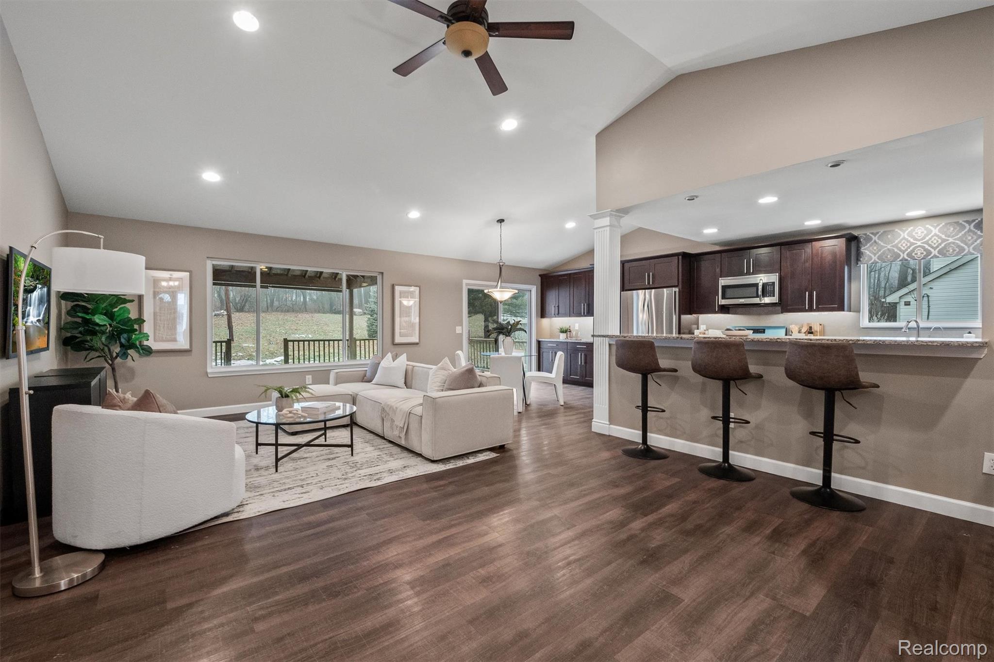 920 W Davison Lake Road