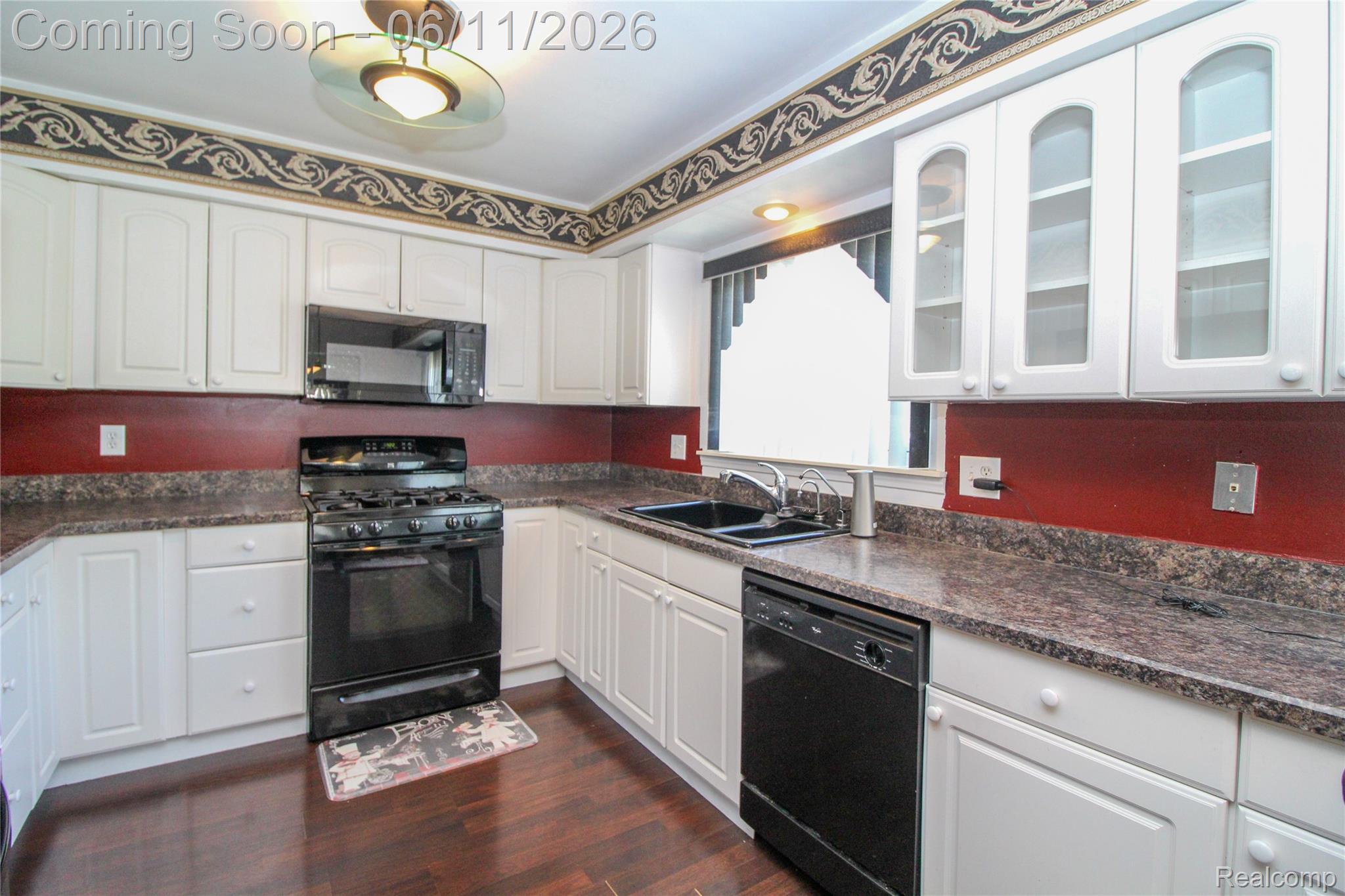 17020 Pennsylvania Street