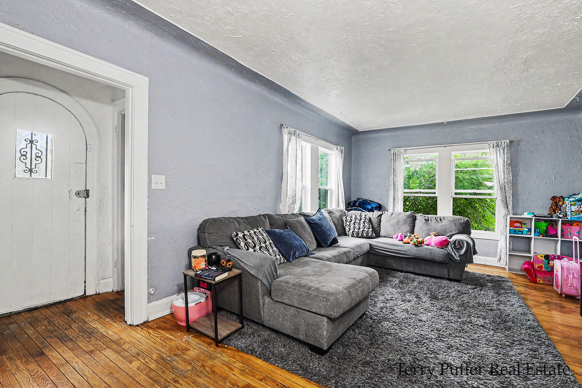 488 W Southern Avenue