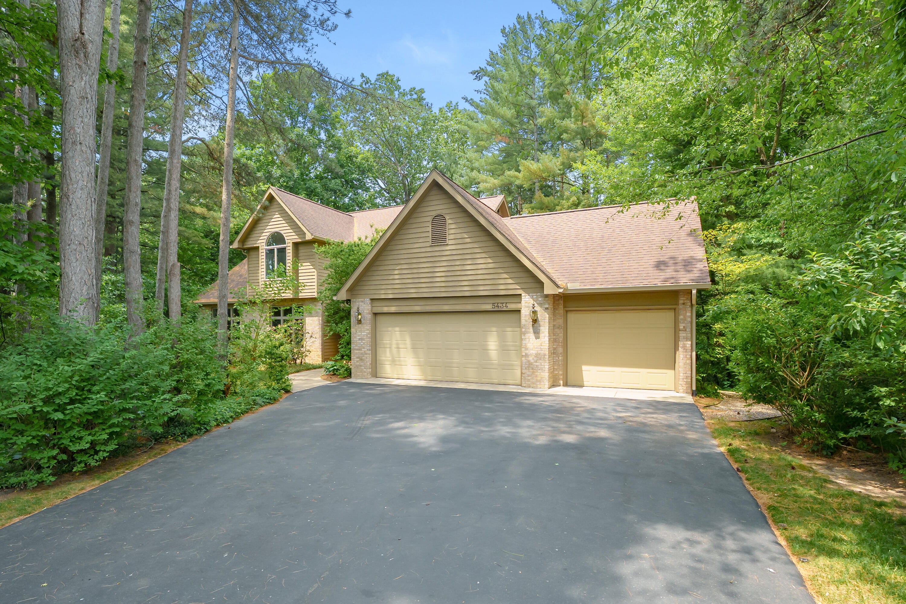 5434 Saddle Club Drive