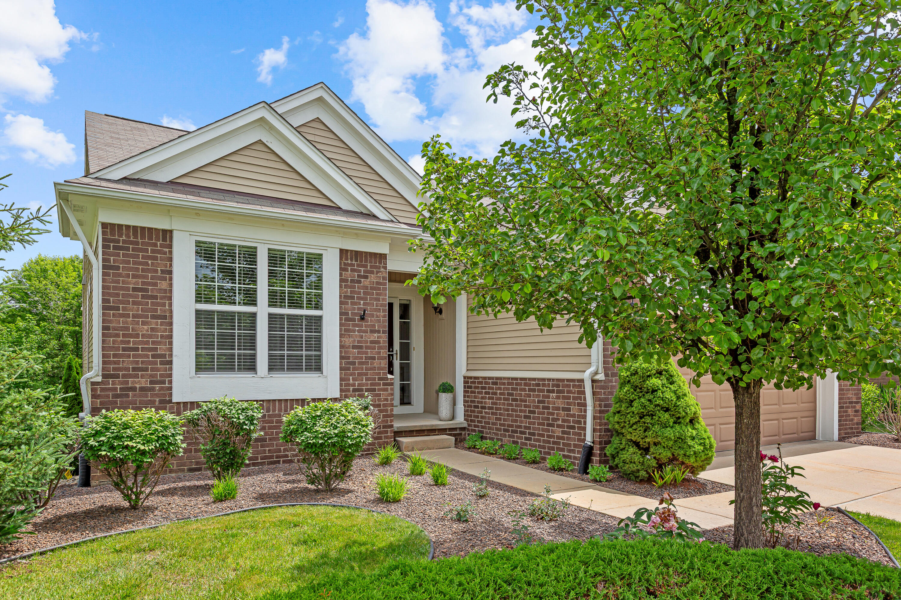 554 Glacier Lane
