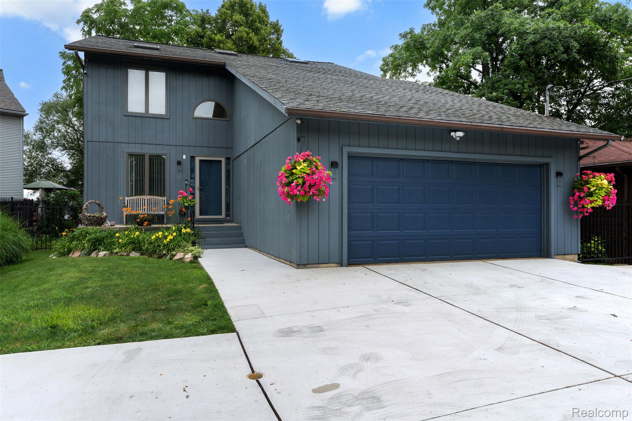 4616 Cass Elizabeth Road