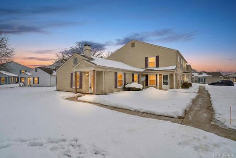 3027 Maplewood Court Orion Charter Township MI 48360