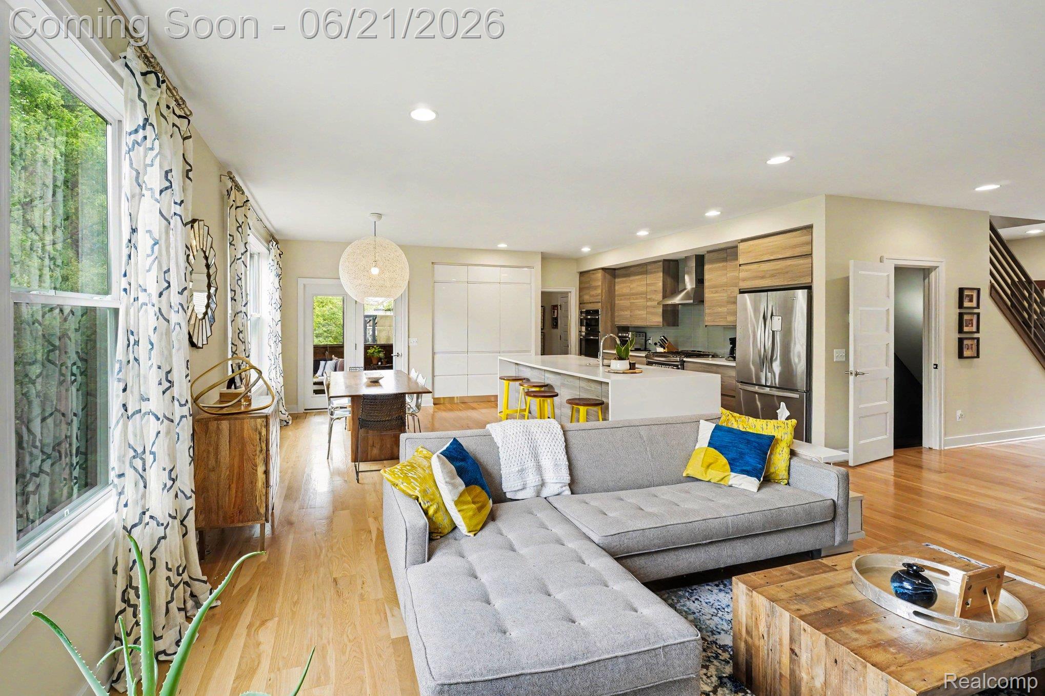 220 Turnberry Court