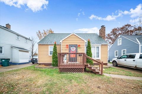 2690 Pinehurst Road Norton Shores City MI 49441