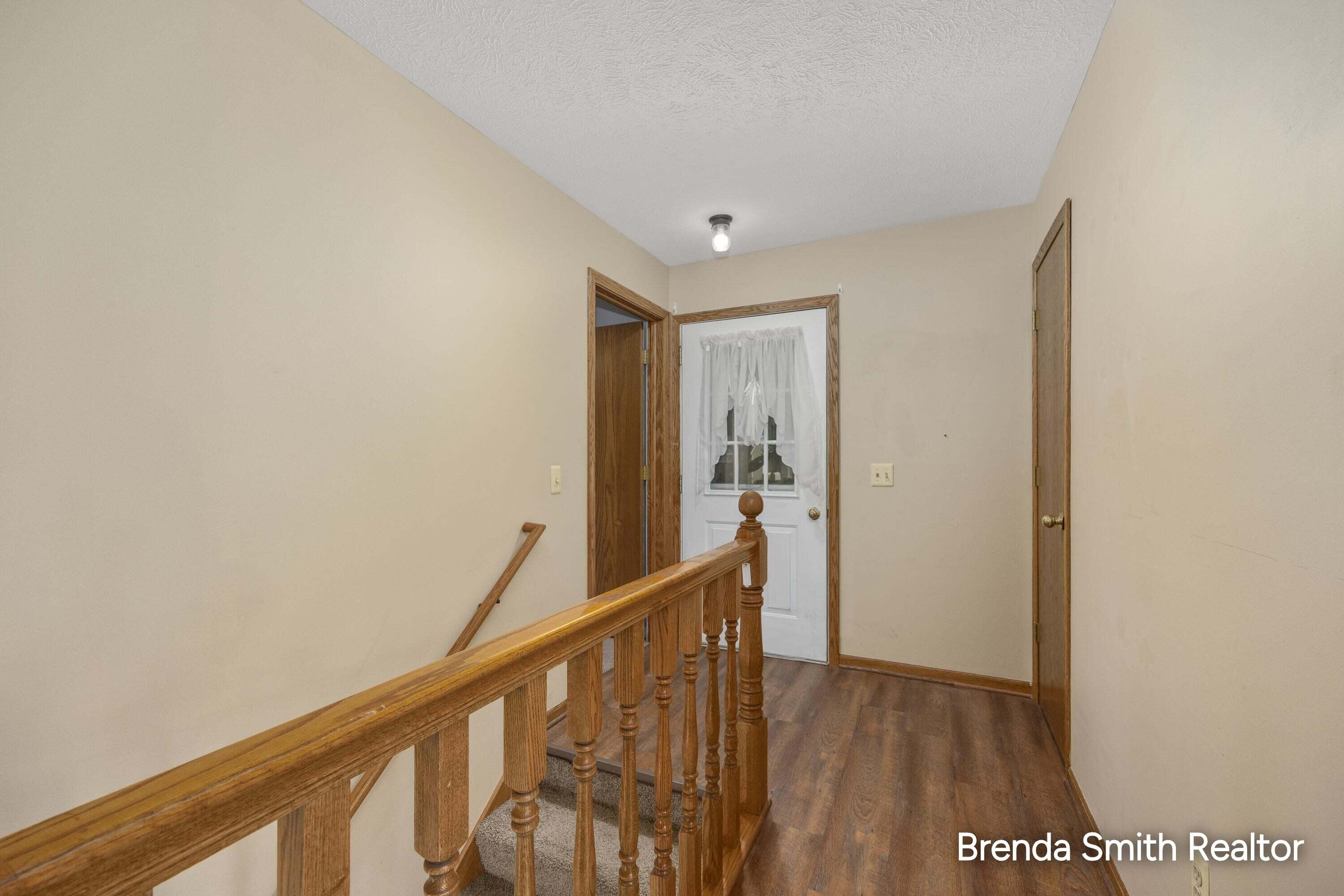 2917 Parkside Drive