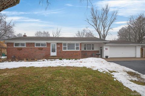 6521 Northview Drive Independence Charter Township MI 48346
