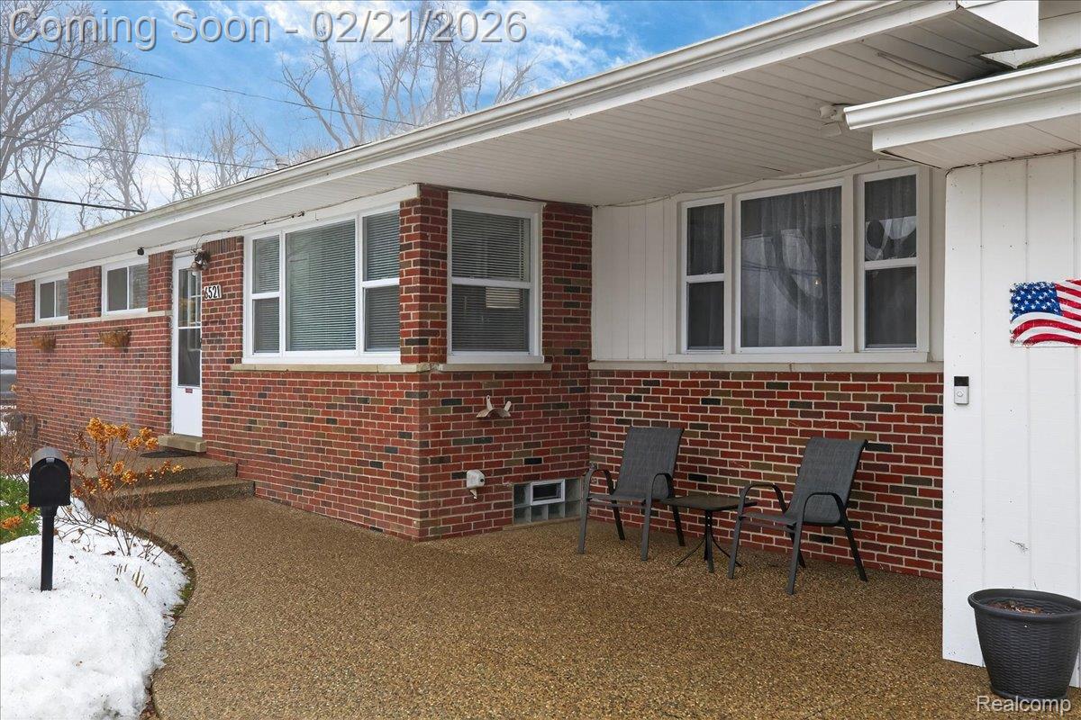 6521 Northview Drive