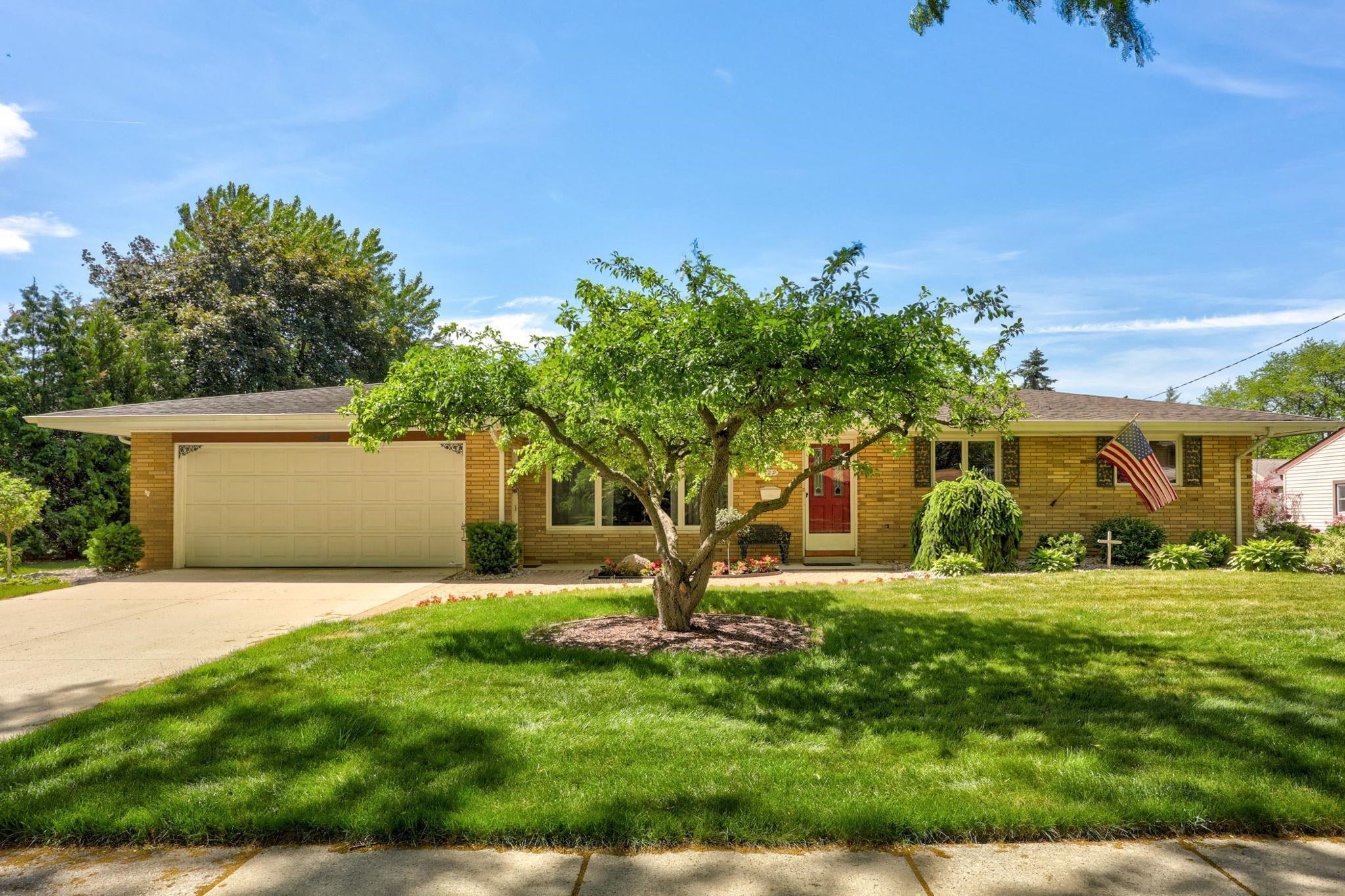 629 Eastgate Drive