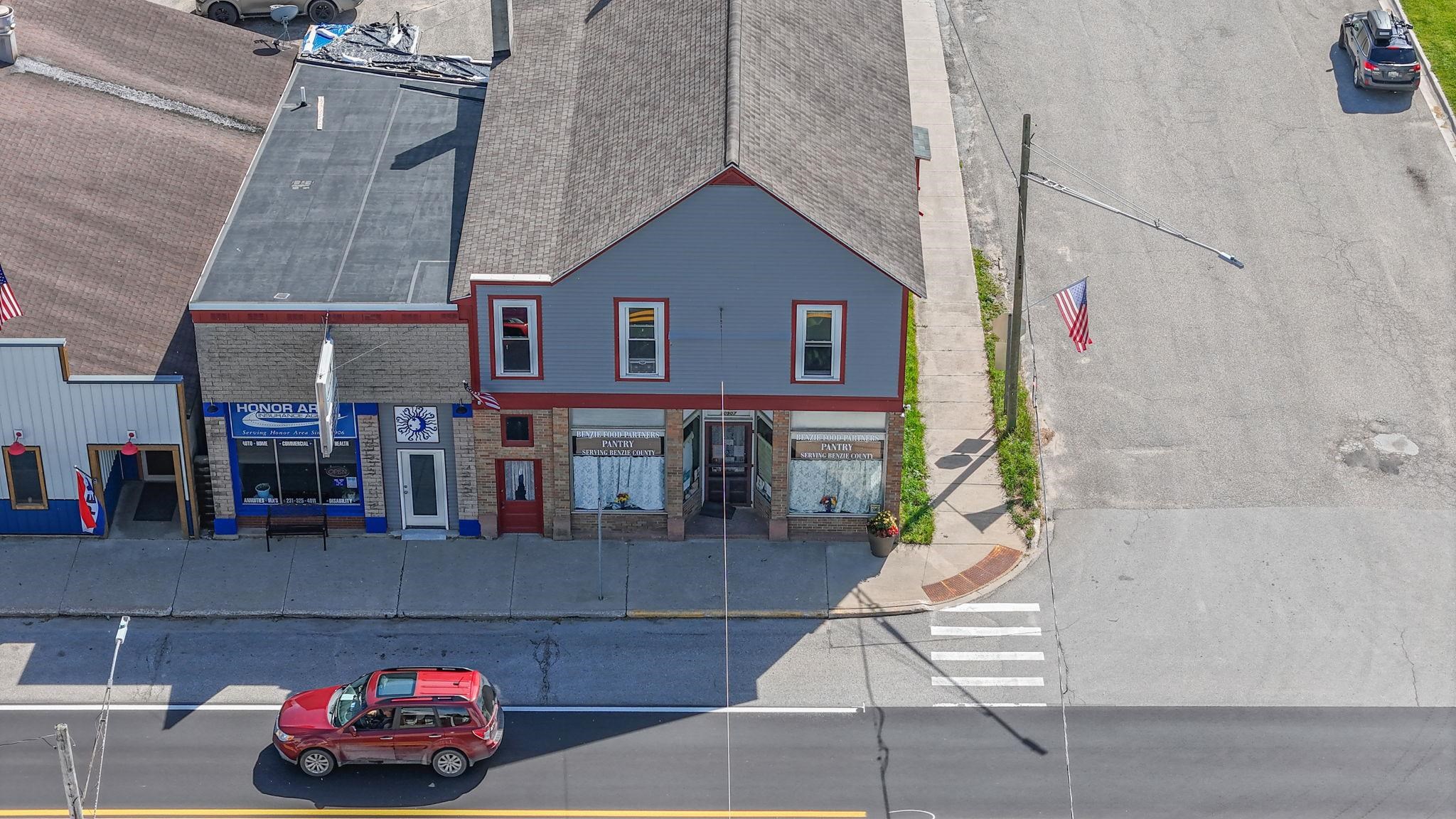 10907 Main Street