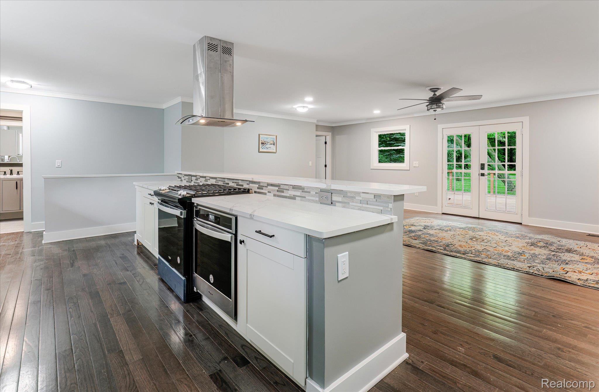 4072 Mill Lake Road