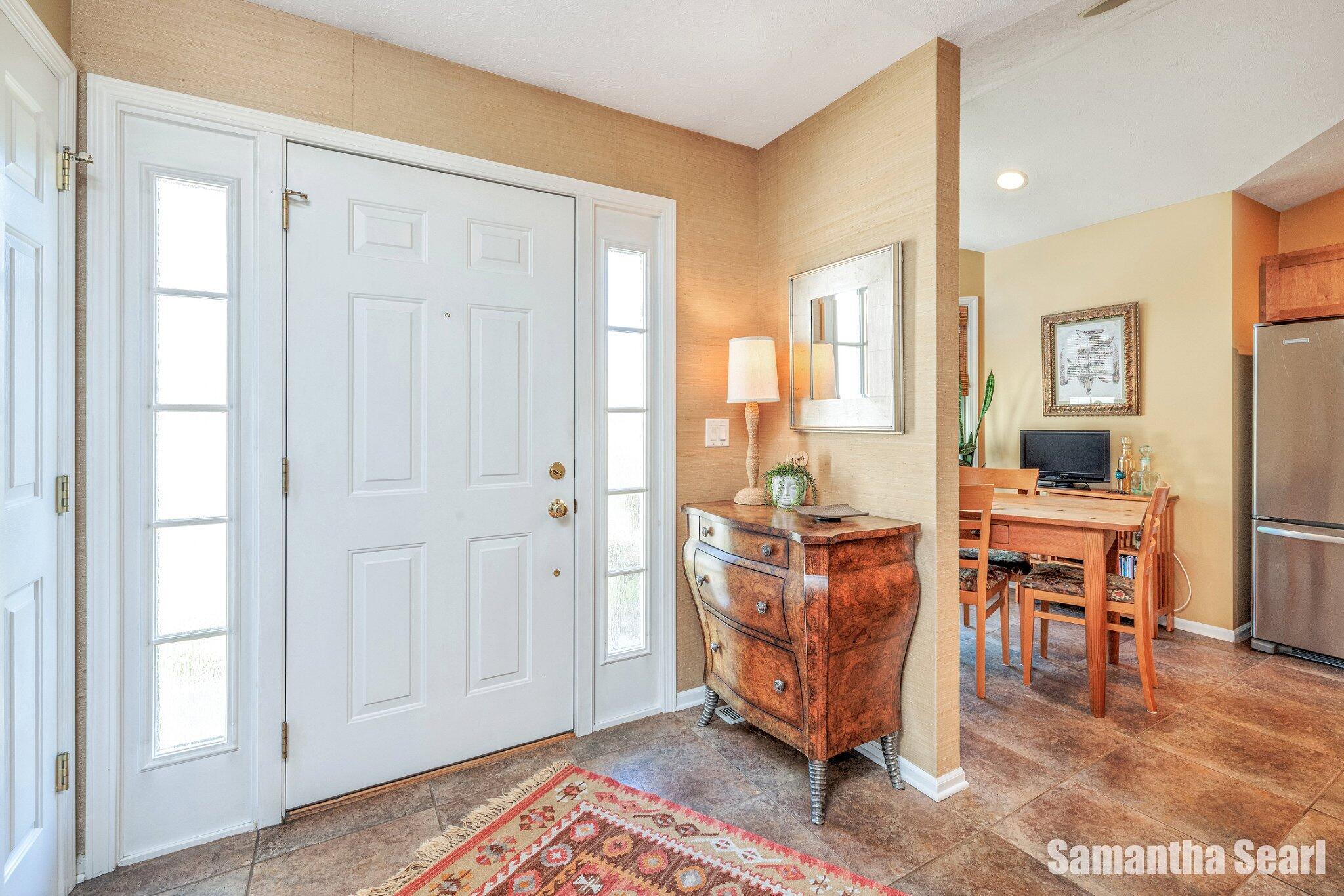 2324 Whimbrel Court NE