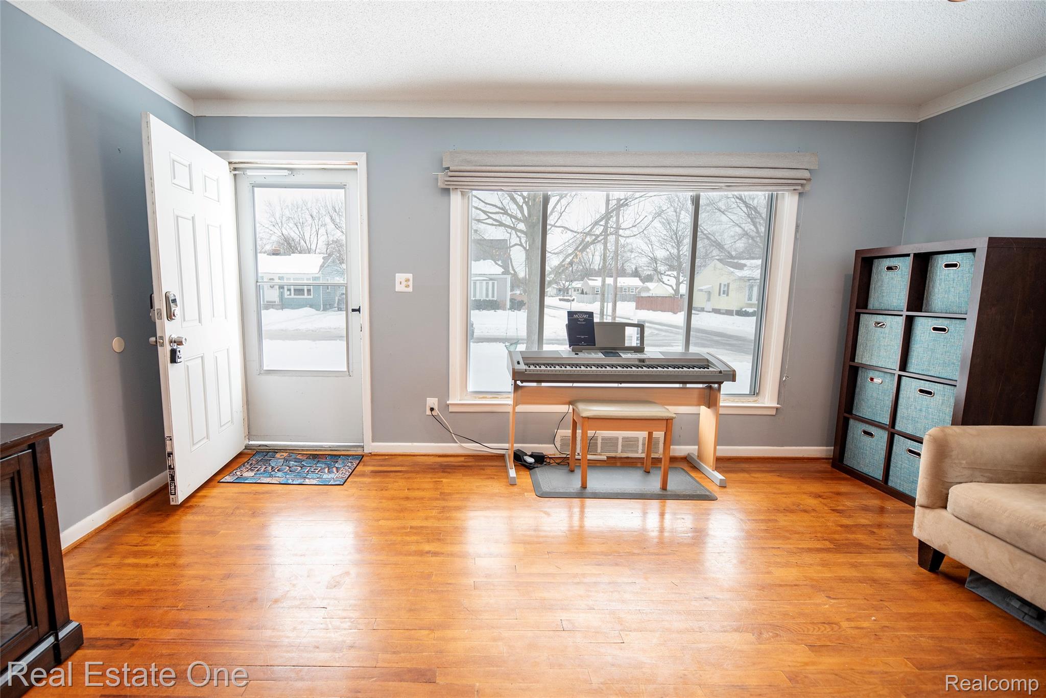 4605 Rosewold Avenue