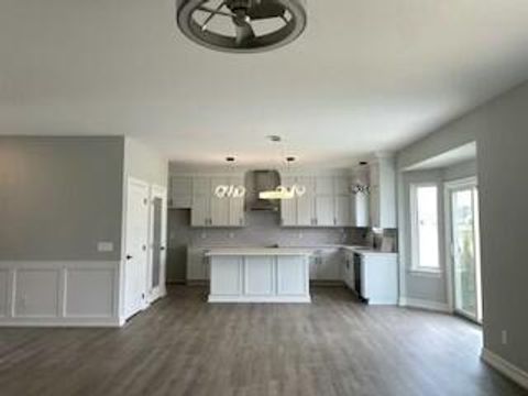 5049 Wilshire Drive 70 Dundee Village MI 48131