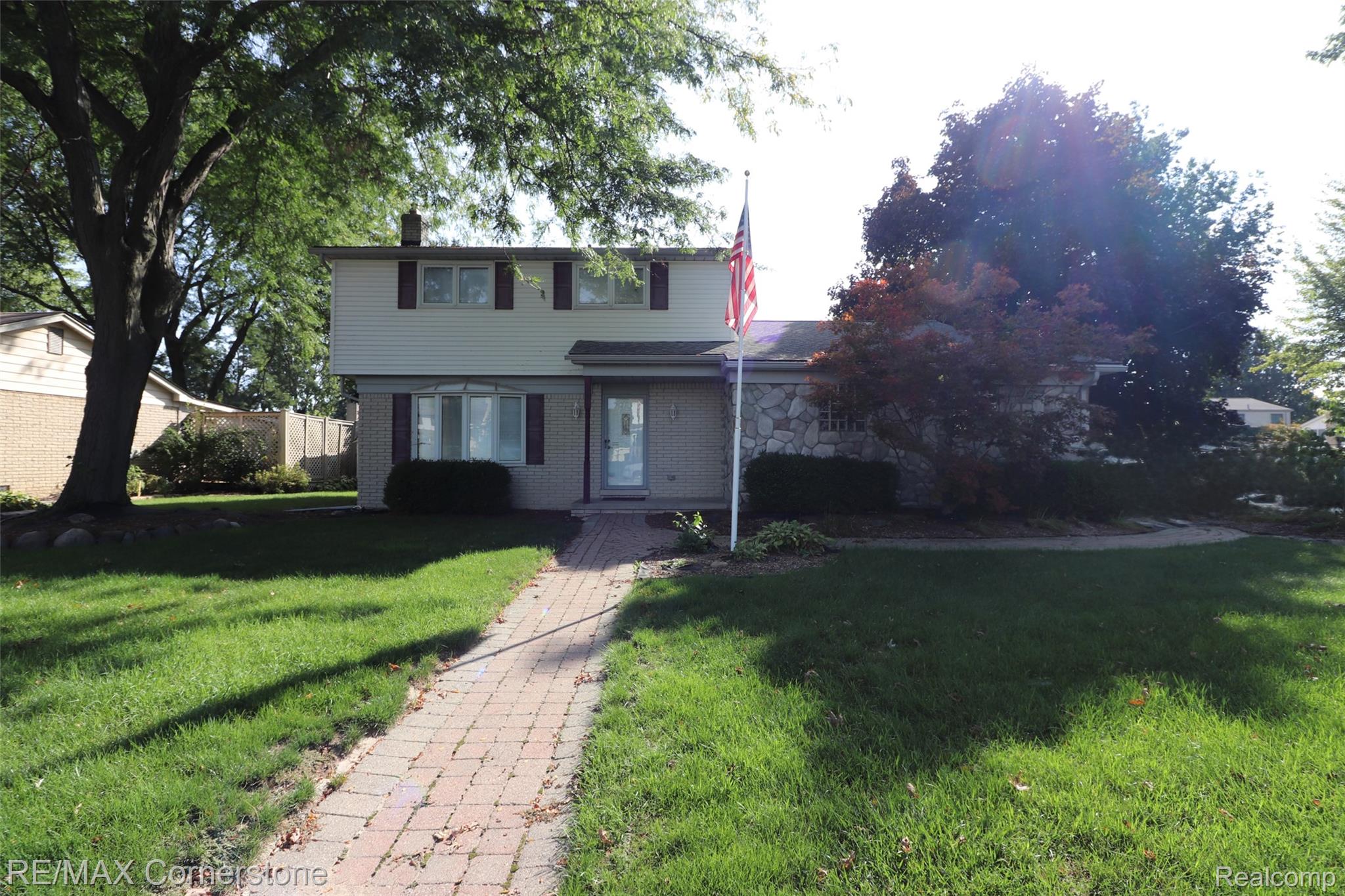 24199 Colonial Drive