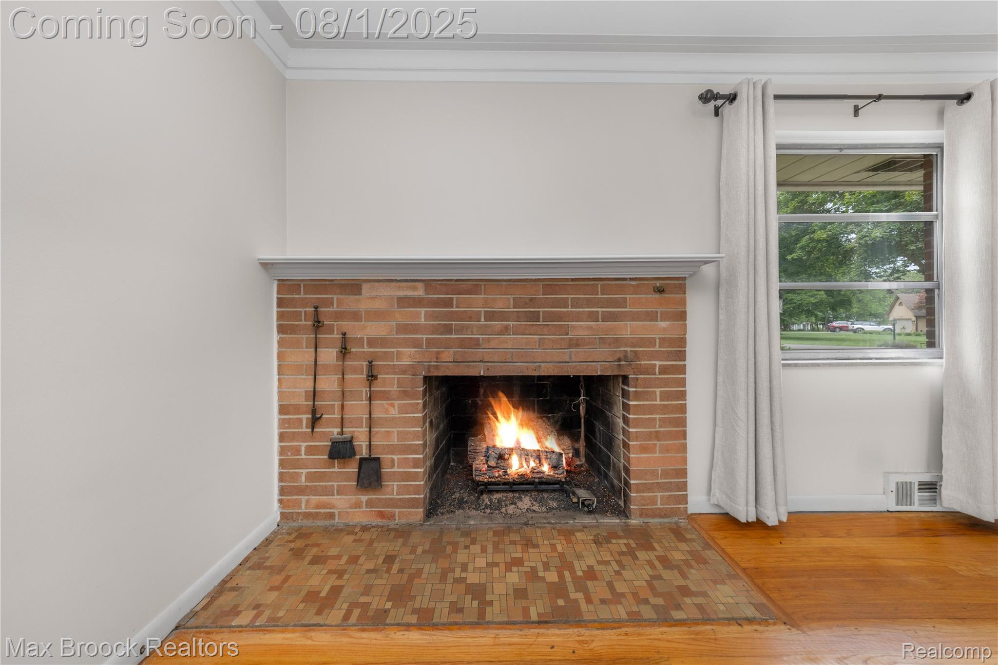 25541 Crystal Spring Court