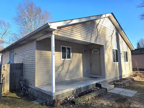 9219 ISLAND Drive Clay Township MI 48001