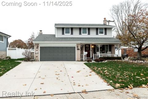 37104 Ladywood Street Livonia City MI 48154
