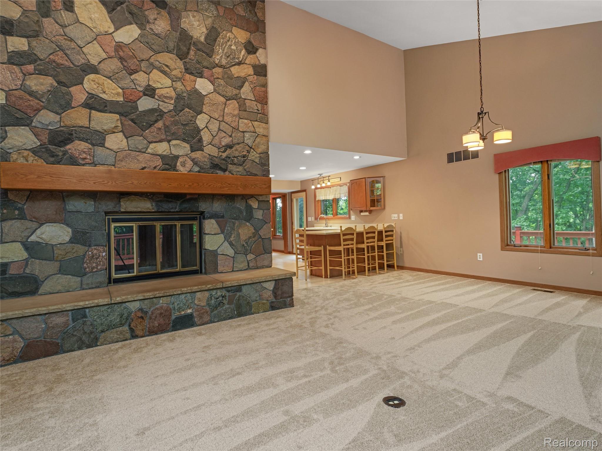 3378 Jossman Hills