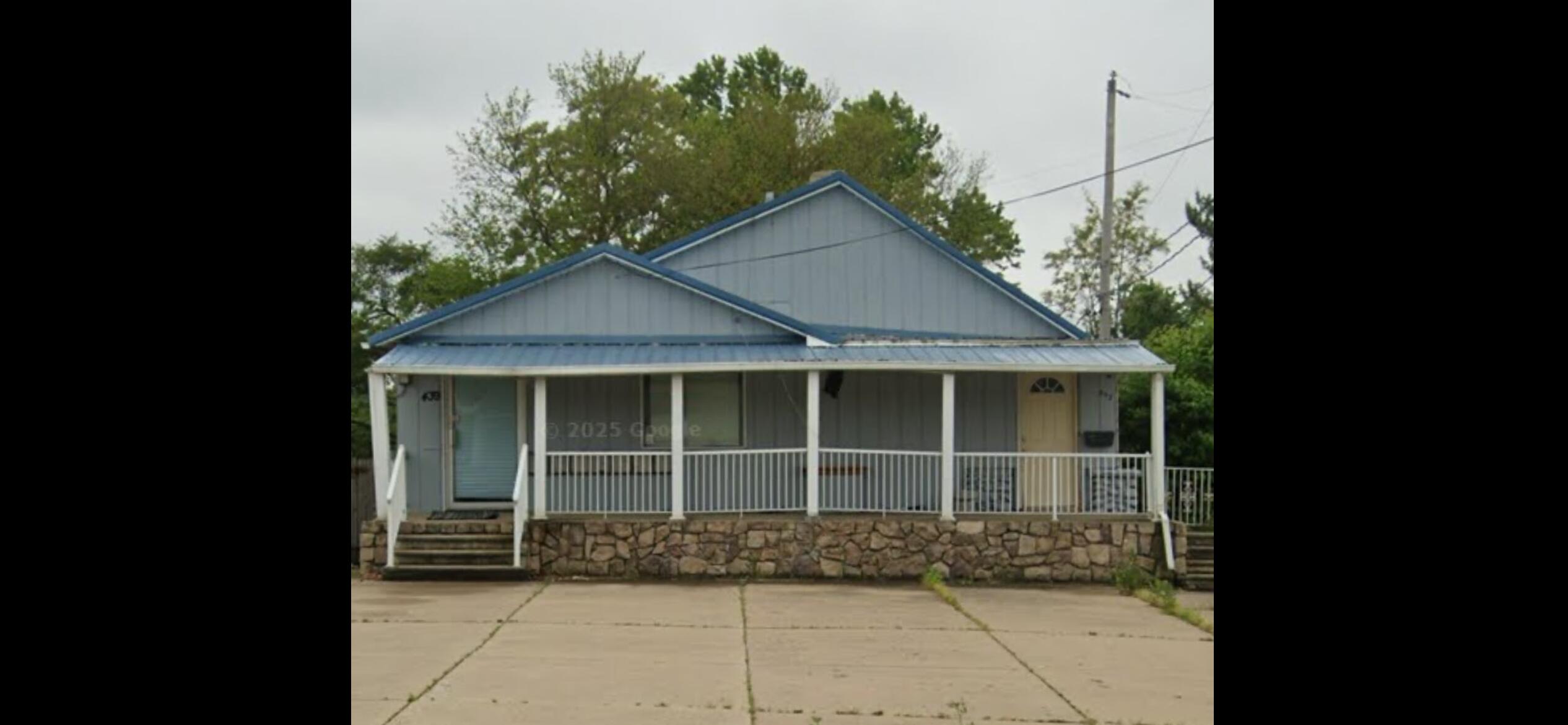 439 W Columbia Avenue