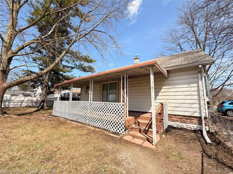 Tiny photo for 17913 Hanna Street, Melvindale City, MI 48122 (MLS # 20261013370)