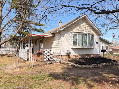 Tiny photo for 17913 Hanna Street, Melvindale City, MI 48122 (MLS # 20261013370)