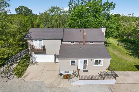 Tiny photo for 10520 North Dixie HWY, Berlin Charter Township, MI 48179 (MLS # 20261039573)