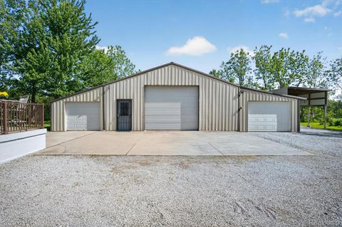 Tiny photo for 10520 North Dixie HWY, Berlin Charter Township, MI 48179 (MLS # 20261039573)