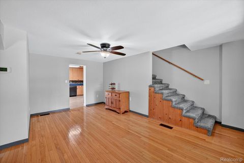 Tiny photo for 10520 North Dixie HWY, Berlin Charter Township, MI 48179 (MLS # 20261039573)