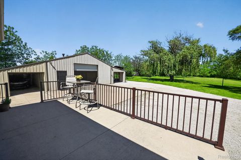 Tiny photo for 10520 North Dixie HWY, Berlin Charter Township, MI 48179 (MLS # 20261039573)
