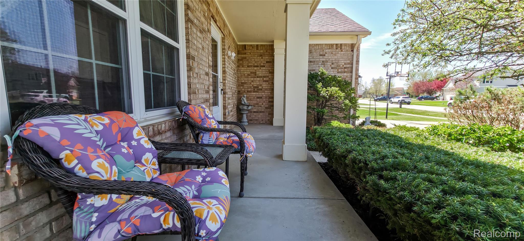 9065 Timbercrest Lane