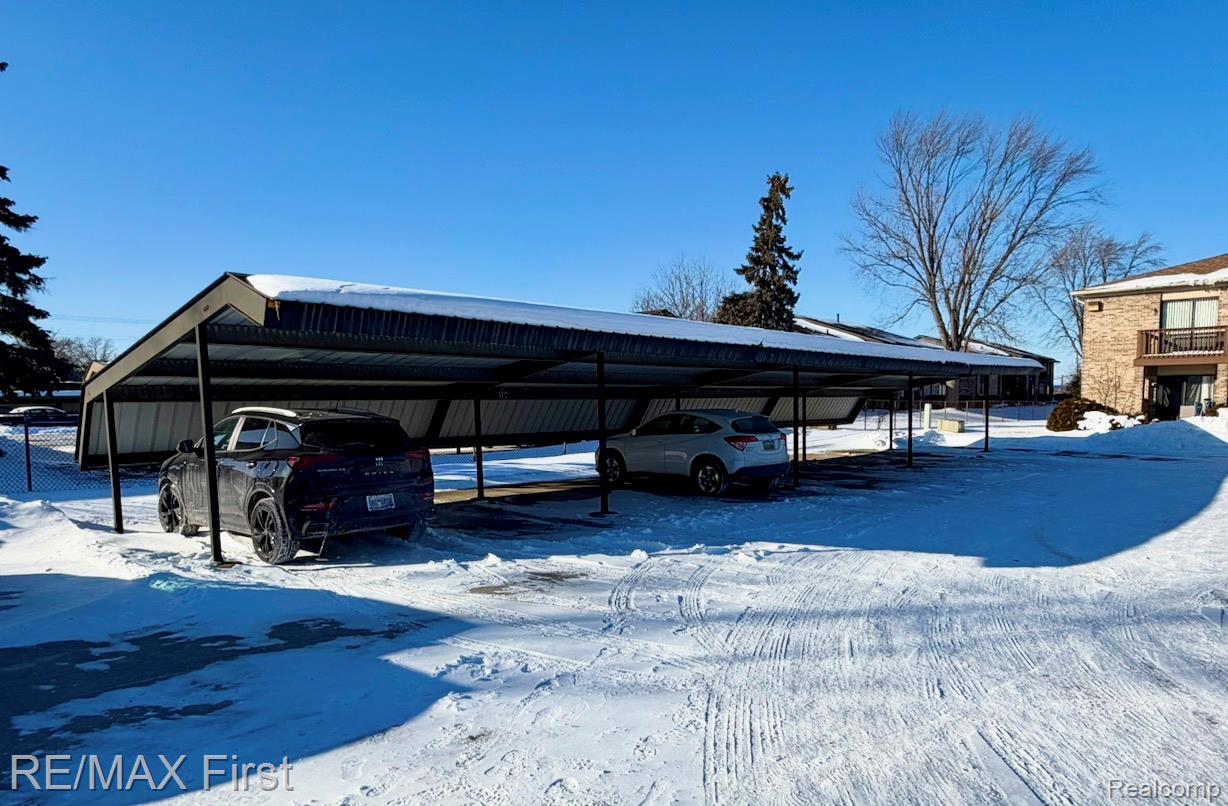 286 E. 13 MILE Road 203