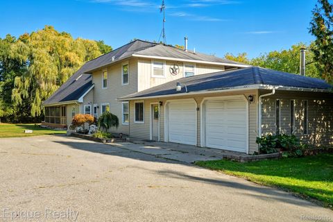 8150 Runyan Lake Road Fenton City MI 48430