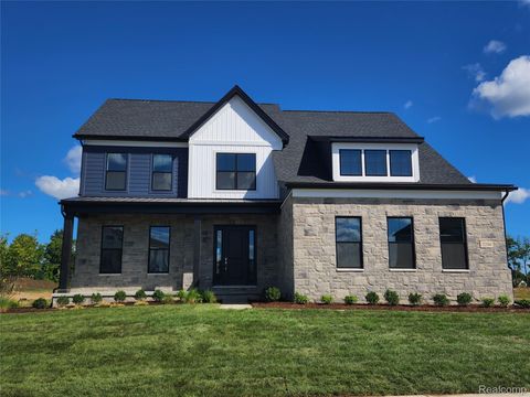 2200 Somerset Lane Commerce Charter Township MI 48382