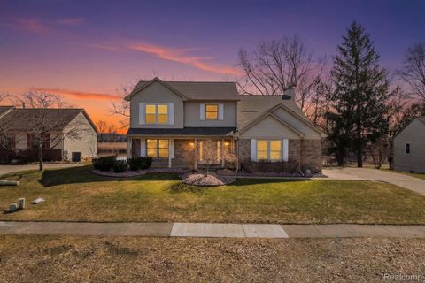 Tiny photo for 425 Lakes Edge Drive, Oxford Village, MI 48371 (MLS # 20261014598)