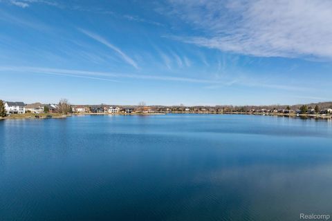 Tiny photo for 425 Lakes Edge Drive, Oxford Village, MI 48371 (MLS # 20261014598)