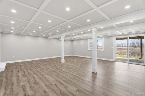 Tiny photo for 425 Lakes Edge Drive, Oxford Village, MI 48371 (MLS # 20261014598)