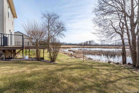 Tiny photo for 425 Lakes Edge Drive, Oxford Village, MI 48371 (MLS # 20261014598)