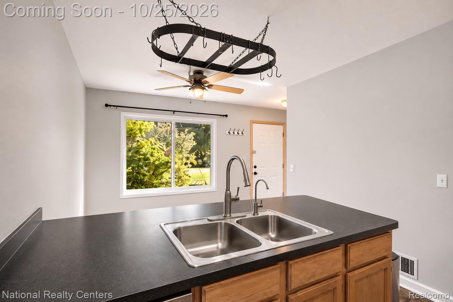3325 Signet Drive
