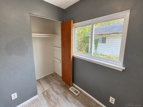 Tiny photo for 4019 Frazer Street, Flint City, MI 48532 (MLS # 58050224721)