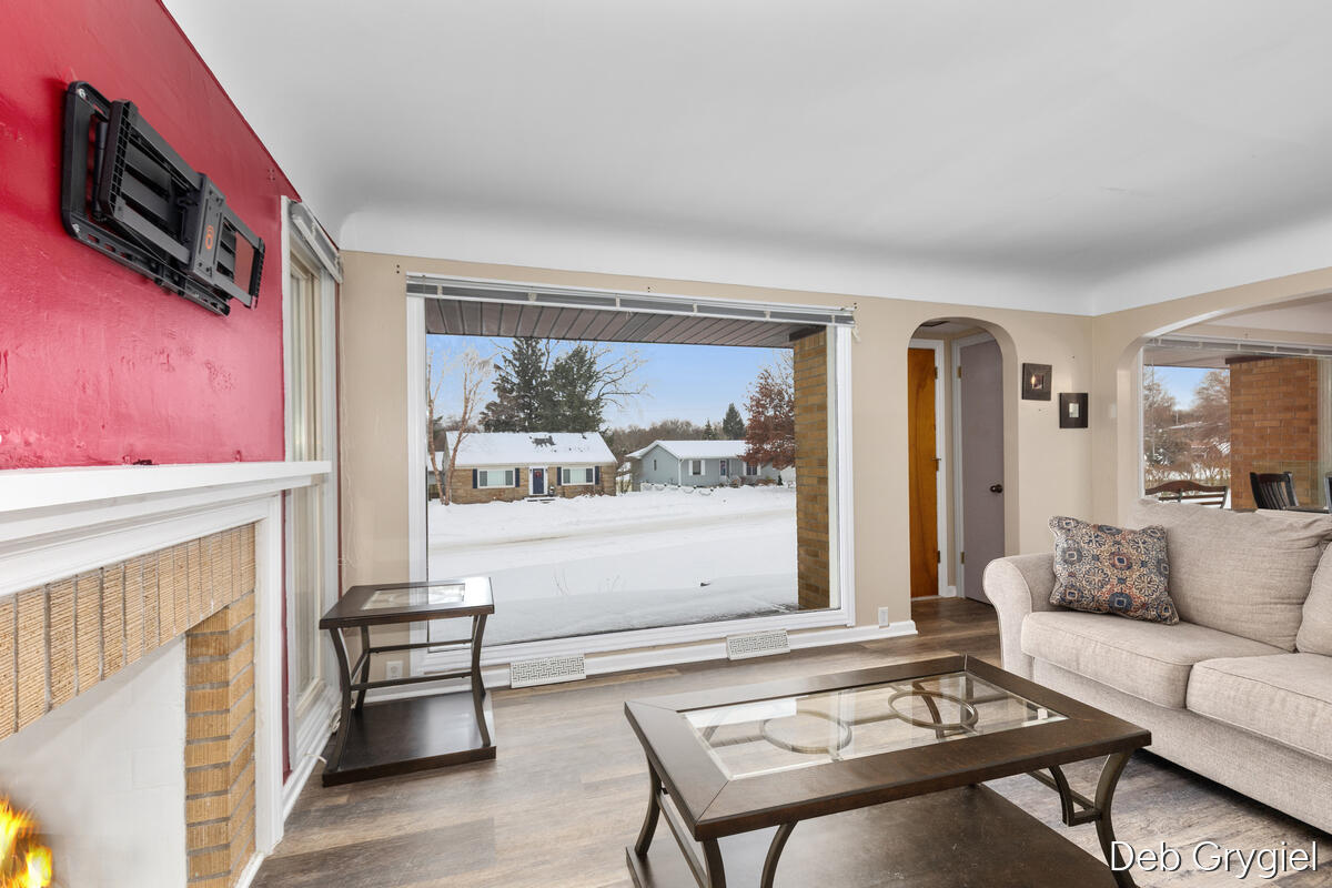 1715 Oswego Street NW