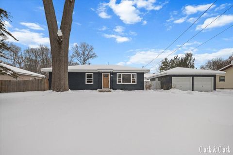 3958 Oak Valley Avenue SW Wyoming City MI 49519